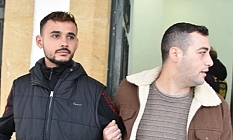 Turist vizesiyle geldi, hırsızlık yaptı, berberde yakalandı, kaçak çıktı!