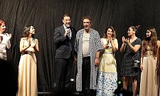 Cem Özer, Şampiyon Melekler yararına sahneye çıkacak