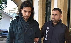 Hırsızlıktan yakalandı, kaçak çıktı