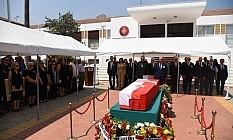 "O yıkılmaz bir kale, sığınılacak bir limandı..."