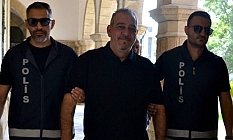 Polise rüşveti veren de yakalandı