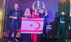 Bakü’de ödüllendirildiler