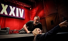 Lefkoşa'da Cem Yılmaz ile kahkaha tufanı