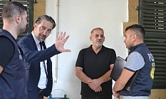 Yasa dışı bahis sitesi çalışanlarına sahte çalışma izni çıkardı