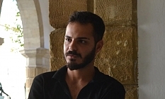 Kız arkadaşının evine zorla girdi