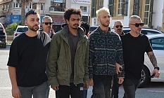 Yatak odasından uyuşturucu zulası çıktı