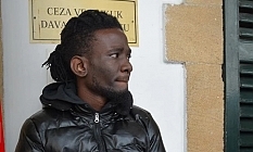 915 gün kaçak yaşadı