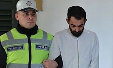 Suçüstü yakalandı, kaçak çıktı