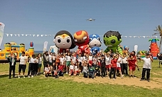 Minikler Merit Çocuk Şenliği'nde eğlendi