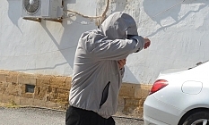 Misafir kaldığı evde hırsızlık yaptı