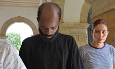 Uyuşturucuyla yakalandı, kaçak çıktı