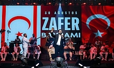 Grand Sapphire’de Zafer Bayramı coşkusu