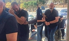 Aşık’ın boynuna 23 santimlik bıçak saplamışlar!