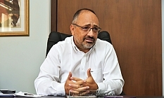 “Sosyal medya ruh sağlığı için ciddi risk”