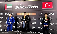 YDK'lı Deniz Turan'dan gururlandıran başarı