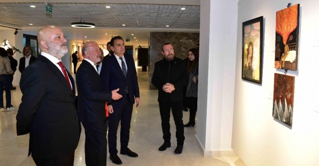 Ümit Hassan, “Unutulmayanlar” Sergisi ile Anıldı