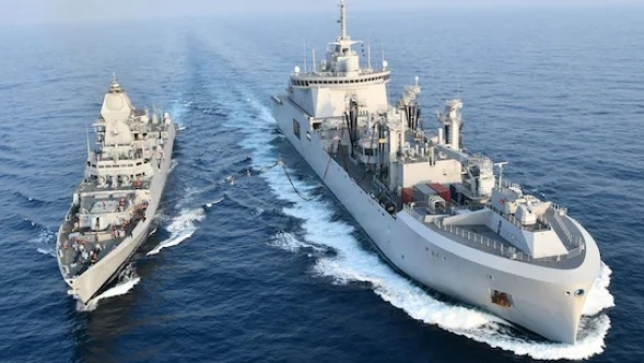 Fransa'dan Kıbrıs'a savaş konuşlandırması