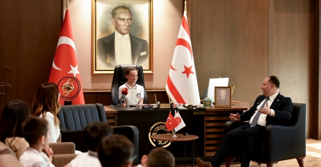 Öztürkler'den çocuklara: "Buranın gerçek sahipleri sizlersiniz"