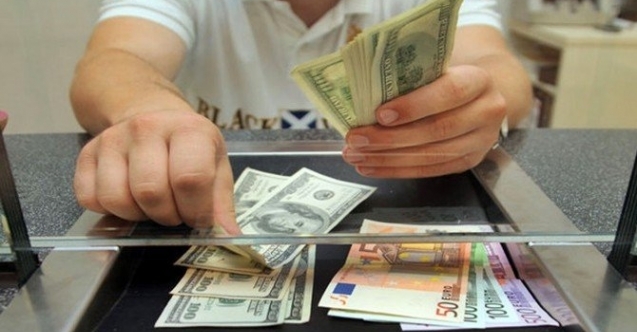 Piyasada döviz krizi