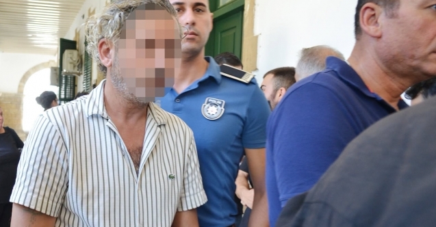 Çalıştığı iş yerini soydu, başkasına sattı