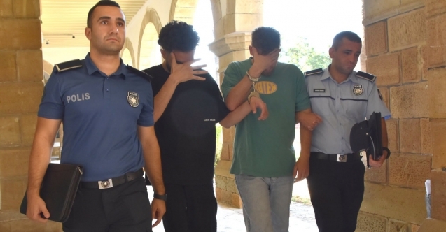 Evden yüzlerce hap çıktı